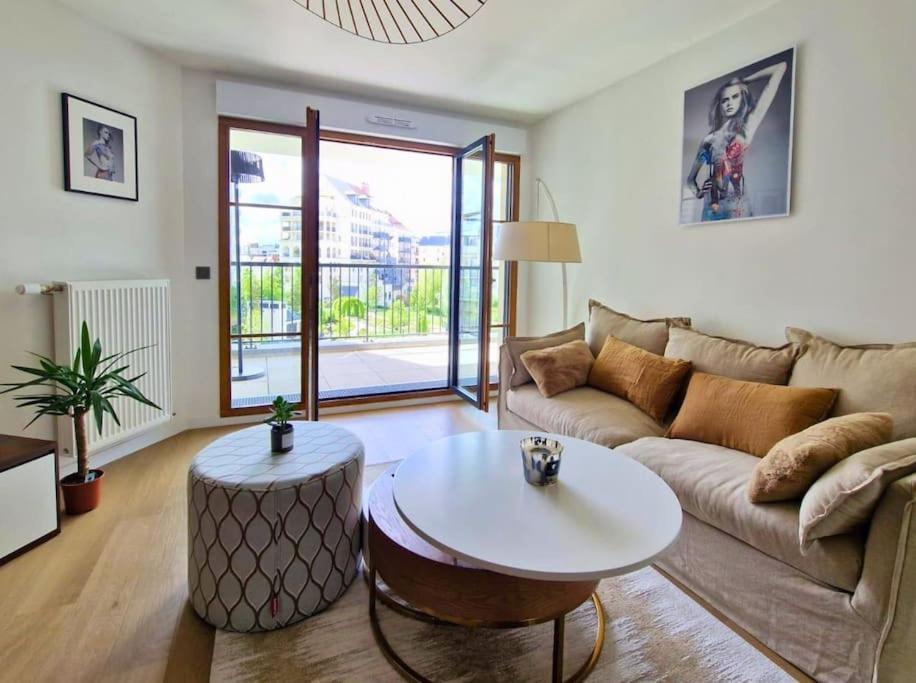 Sublime Appartement 4 Etoiles Neuf T3 Aputeaux 61M2 Proche La Defense, 10M2 De Terrasse Avec Magnifique Vue Ngoại thất bức ảnh